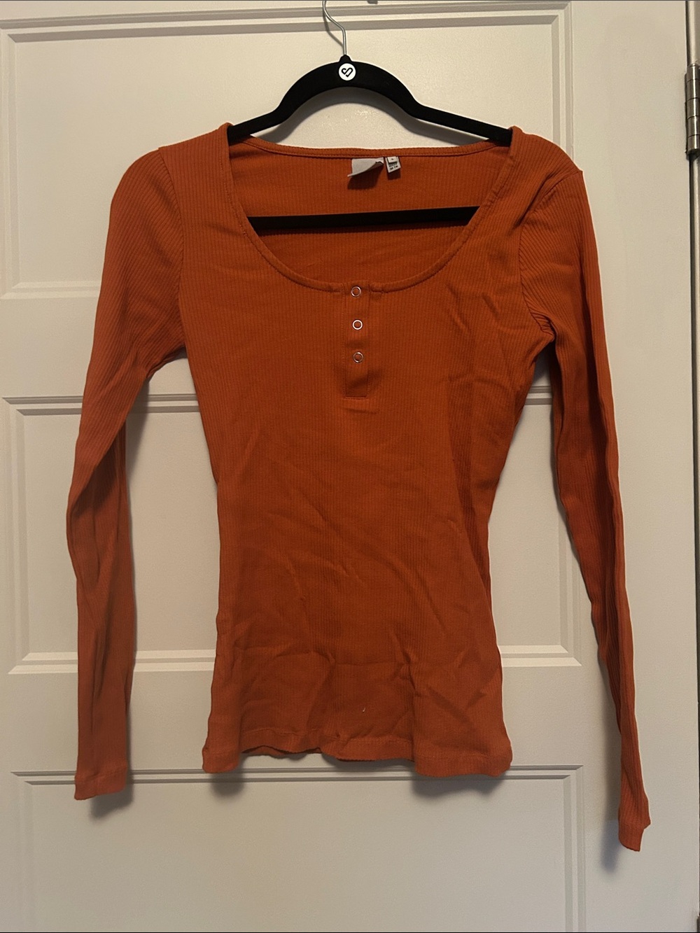 Ribbed Long Sleeve Henley Top in Rust Orange